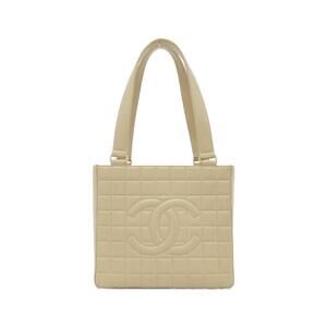 CHANEL Cream Shoulder Bag